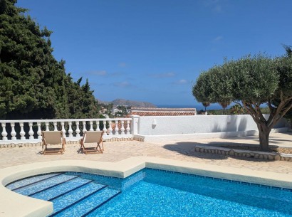 Sale - Villa -
Moraira - Pinar de l’Advocat
