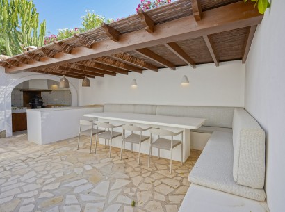 Sale - Villa -
Moraira - Pinar de l’Advocat