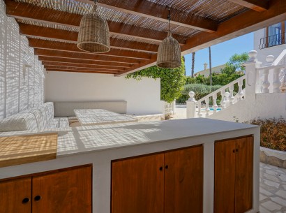 Sale - Villa -
Moraira - Pinar de l’Advocat