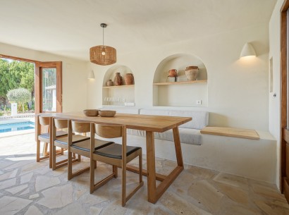 Sale - Villa -
Moraira - Pinar de l’Advocat