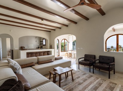 Sale - Villa -
Moraira - Pinar de l’Advocat