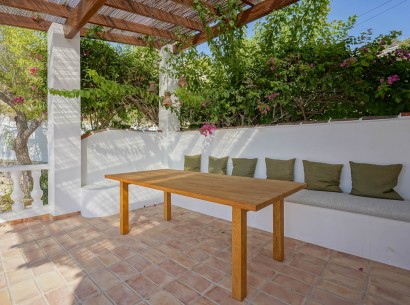 Sale - Villa -
Moraira - Pinar de l’Advocat