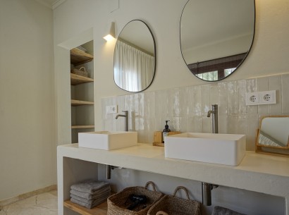 Sale - Villa -
Moraira - Pinar de l’Advocat
