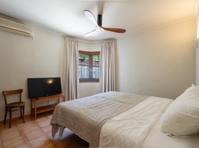 Sale - Villa -
Moraira - Pinar de l’Advocat