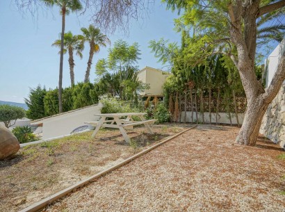 Sale - Villa -
Moraira - Pinar de l’Advocat