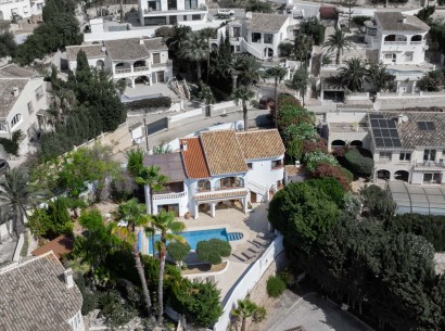 Sale - Villa -
Moraira - Pinar de l’Advocat