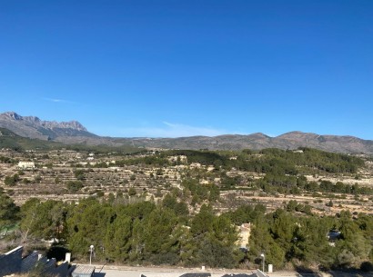 Resale - Villa -
Calpe - Empedrola
