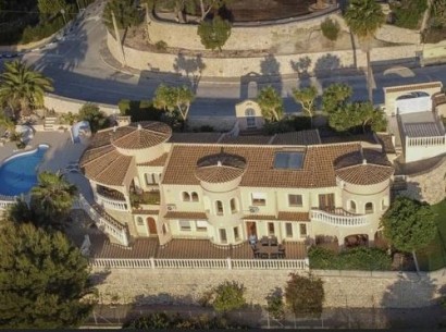 Revente - Villa -
Calpe