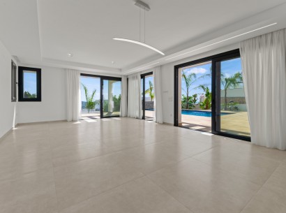 Resale - Luxury Villa -
Moraira - Benimeit