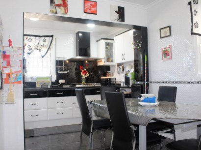Sale - Villa -
El Vergel