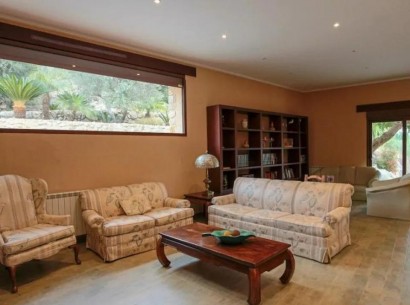 Venta - Finca / Country Property -
Pedreguer