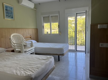 Revente - Propriété commerciale -
Altea