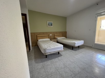 Revente - Propriété commerciale -
Altea