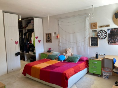 Sale - Villa -
Denia