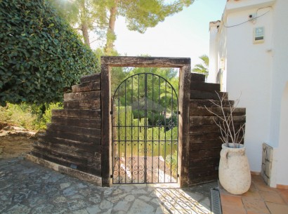 Resale - Villa -
Benissa - San Jaime