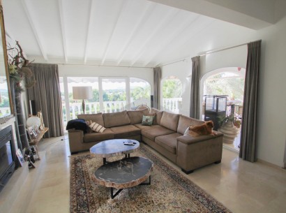 Resale - Villa -
Benissa - San Jaime