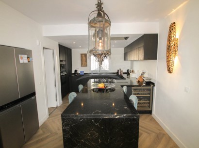 Resale - Villa -
Benissa - San Jaime