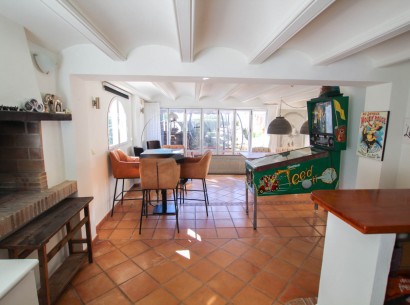 Resale - Villa -
Benissa - San Jaime