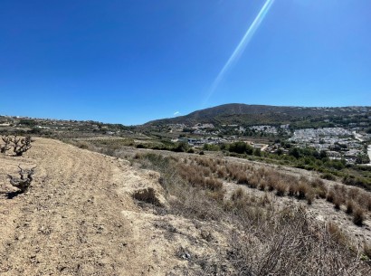 Sale - Building plot -
Moraira