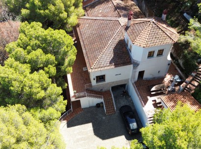 Resale - Villa -
Denia - Las Rotas