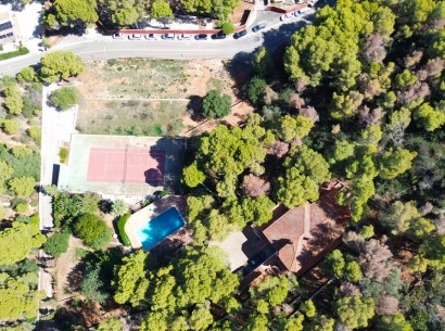 Resale - Villa -
Denia - Las Rotas
