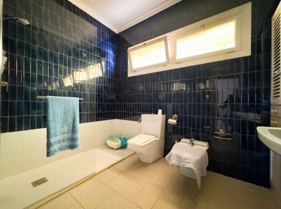 Resale - Villa -
Denia - Las Rotas
