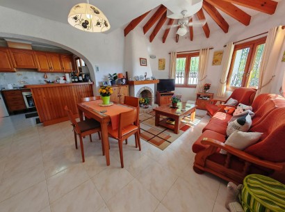 Resale - Villa -
Benitachell - Les Fonts
