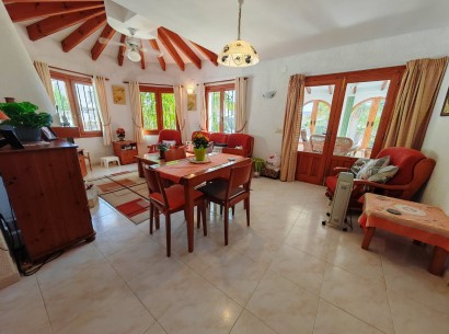 Resale - Villa -
Benitachell - Les Fonts