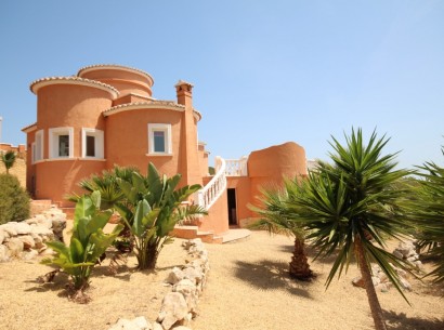 Sale - Villa -
Jávea - Tosalet
