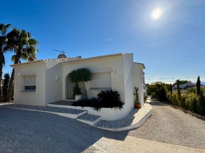 Sale - Luxury Villa -
Moraira - the portet