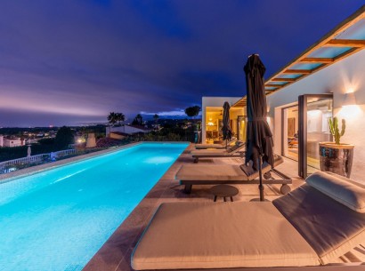 Sale - Villa -
Benissa - San Jaime