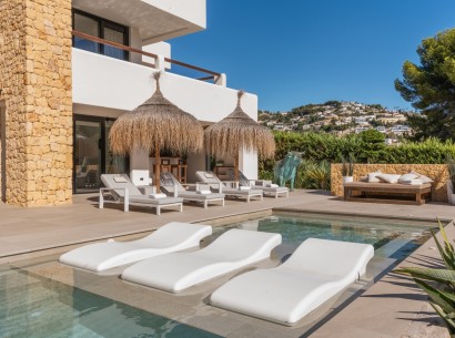 Sale - Villa -
Moraira - Pinar del Advocat
