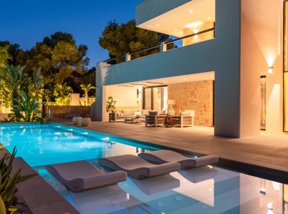 Sale - Villa -
Moraira - Pinar del Advocat
