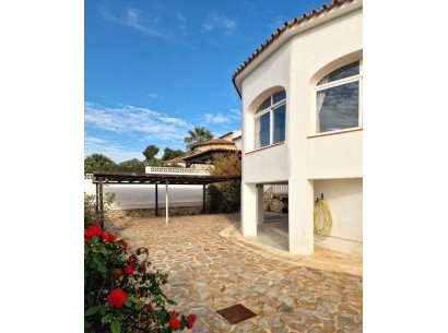 Sale - Chalet -
Benissa - Benissa Costa