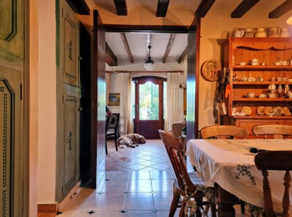 Venta - Finca -
Teulada