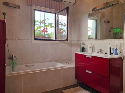 Venta - Finca -
Teulada