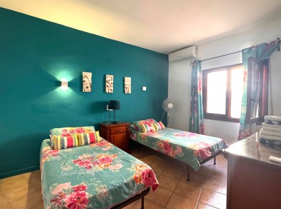 Sale - Chalet -
Benissa - Montemar