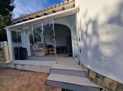 Sale - Bungalow -
Moraira - Pinar de l’Advocat