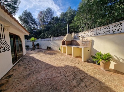 Sale - Bungalow -
Moraira - Pinar de l’Advocat