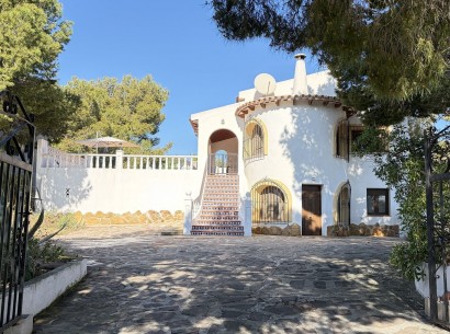 Venta - Villa -
Benissa