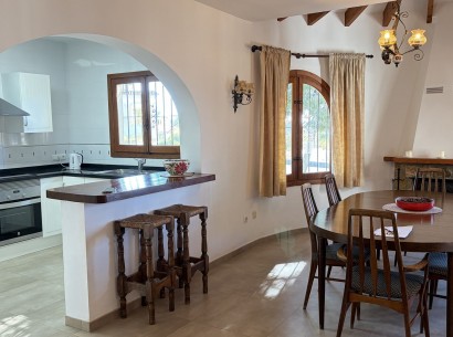 Venta - Villa -
Benissa