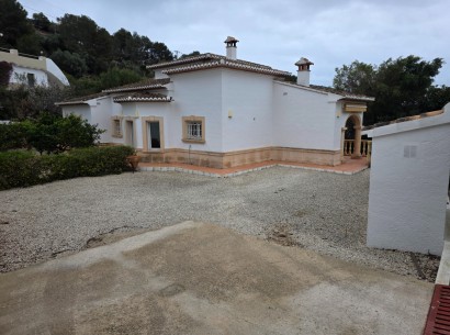 Venta - Villa -
Moraira