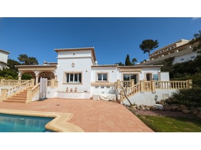 Venta - Villa -
Moraira