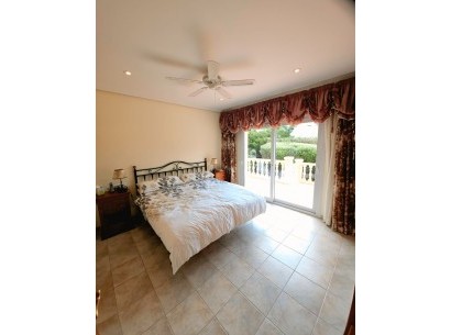 Venta - Villa -
Moraira