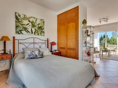 Revente - Villa -
Benissa