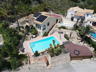 Sale - Villa -
Benissa - Montemar