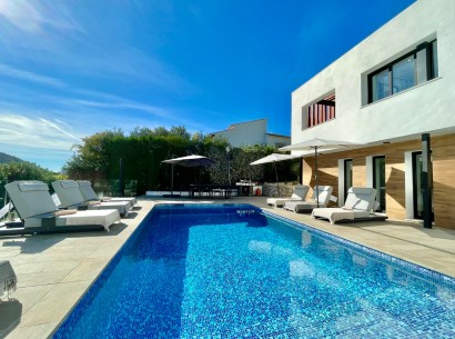 Sale - Villa -
Moraira - La Arnella
