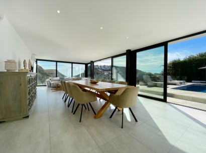 Sale - Villa -
Moraira - La Arnella