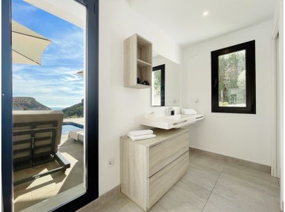 Sale - Villa -
Moraira - La Arnella
