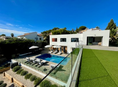 Sale - Villa -
Moraira - La Arnella